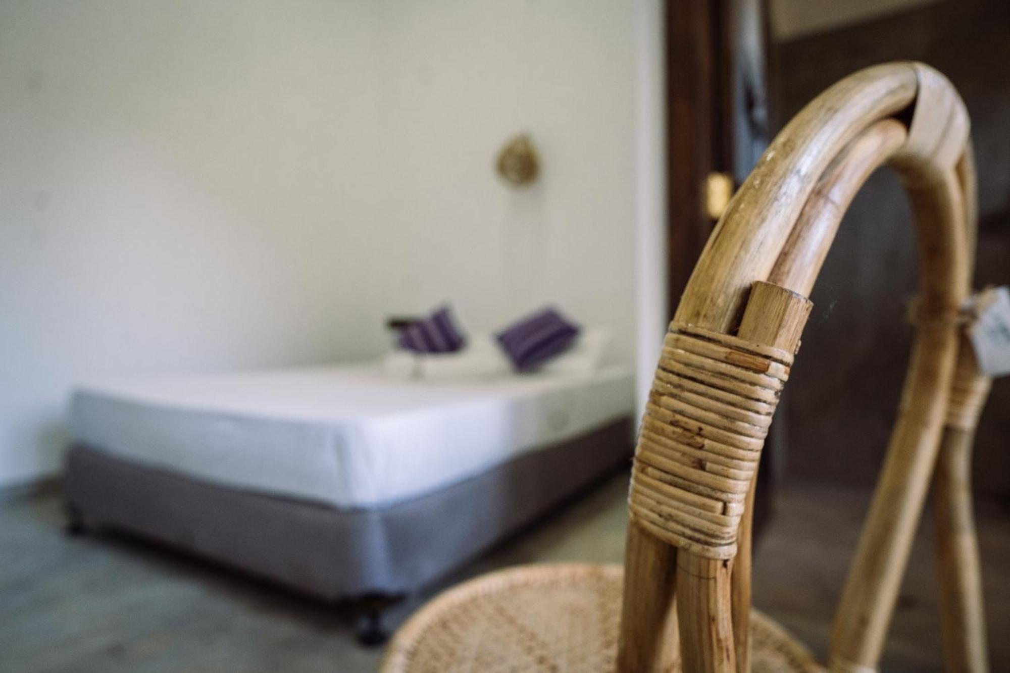Chill Vibes Hiriketiya Hostel Dikwella Ngoại thất bức ảnh