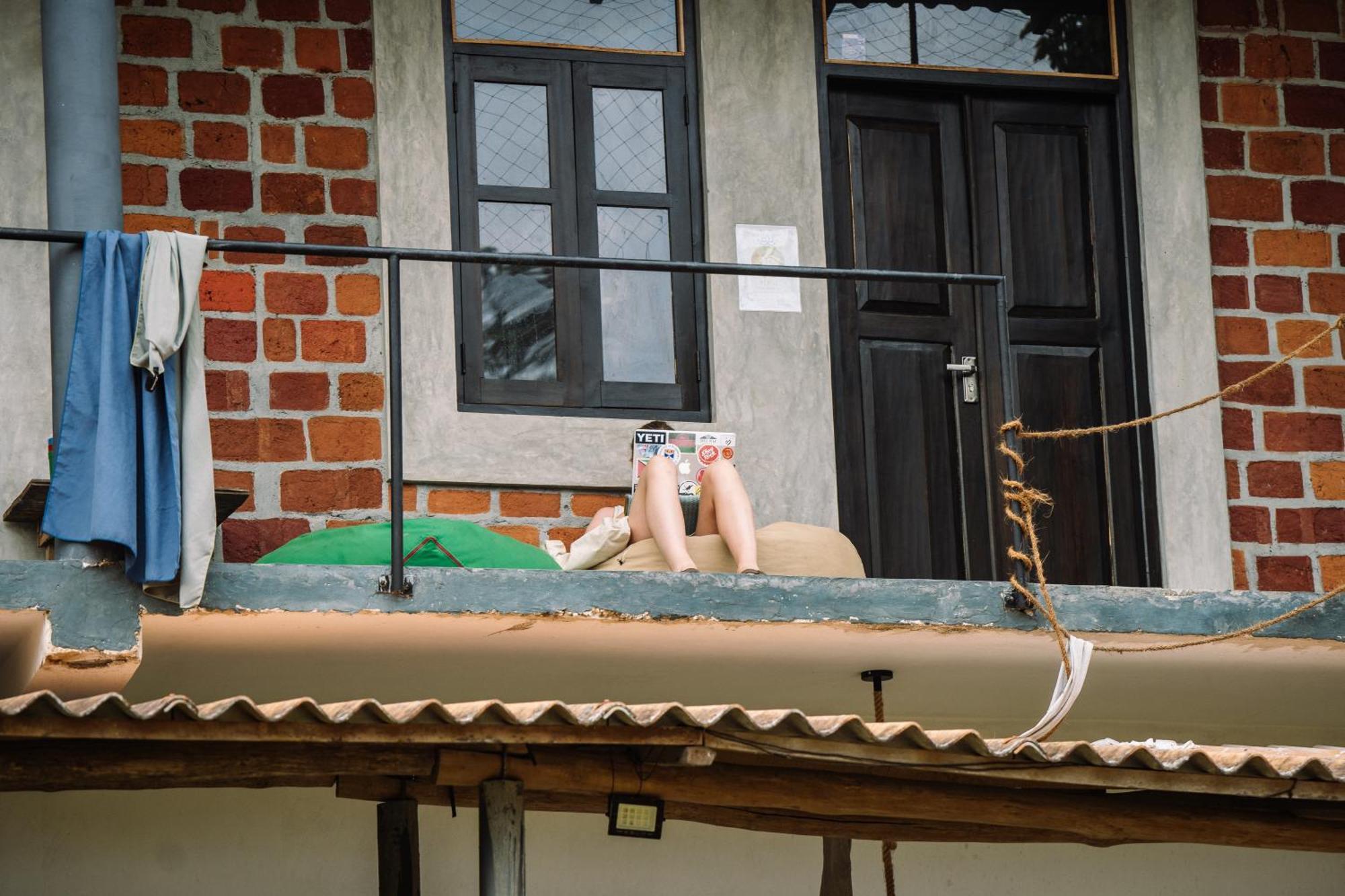 Chill Vibes Hiriketiya Hostel Dikwella Ngoại thất bức ảnh