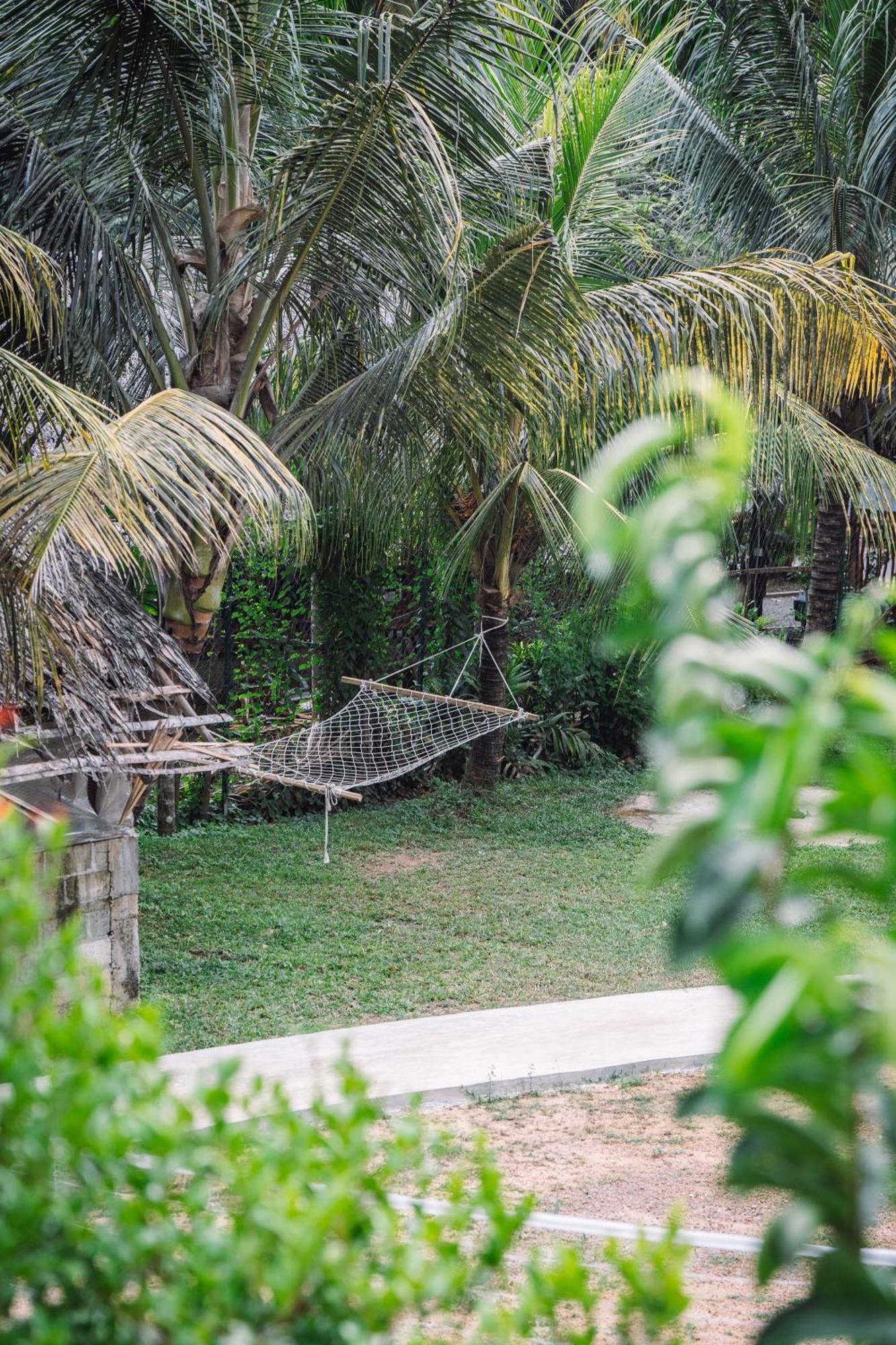 Chill Vibes Hiriketiya Hostel Dikwella Ngoại thất bức ảnh